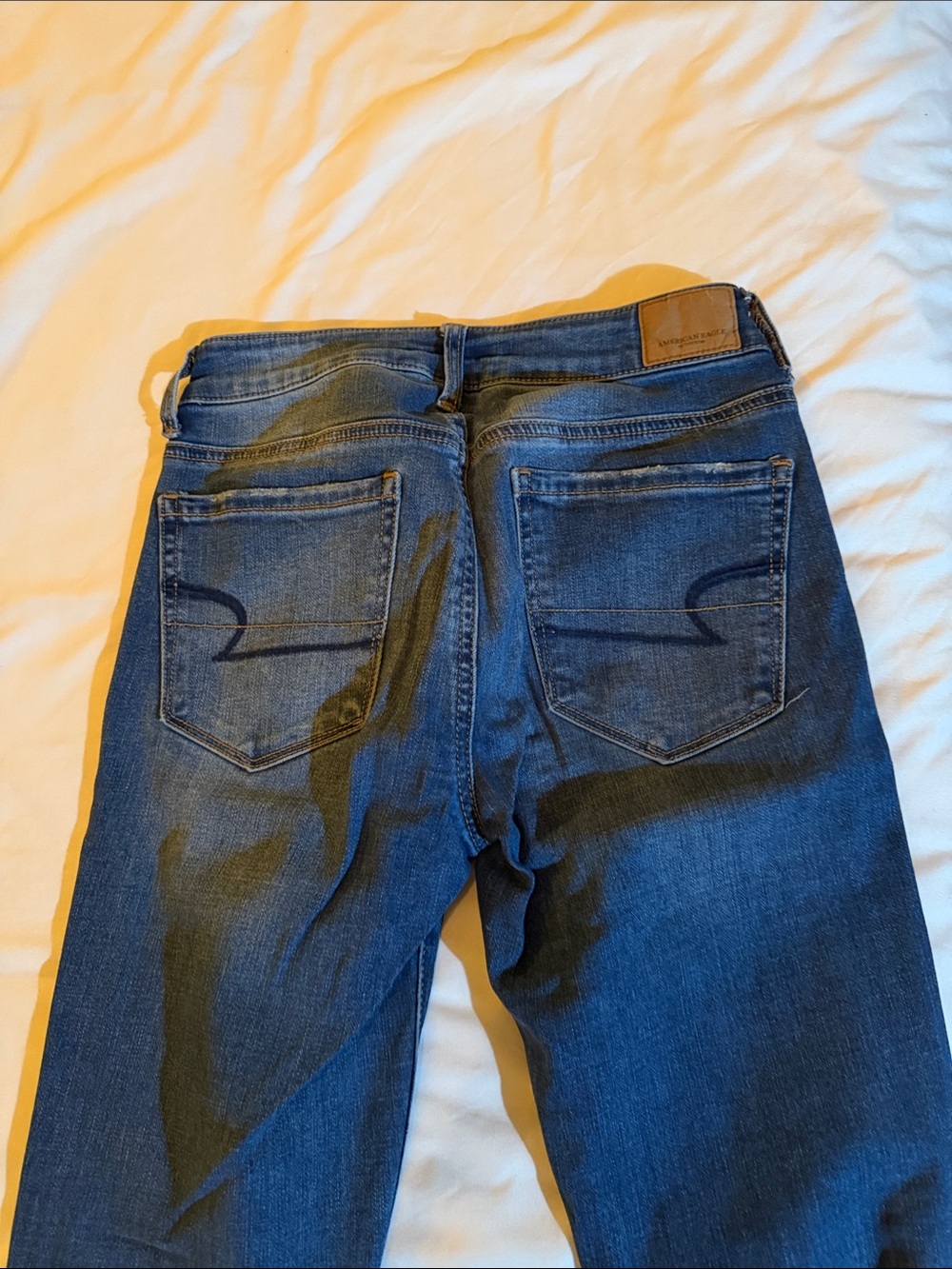 American Eagle Outfitters Dark Blue Women's Jeggings - Back Pocket Detail
